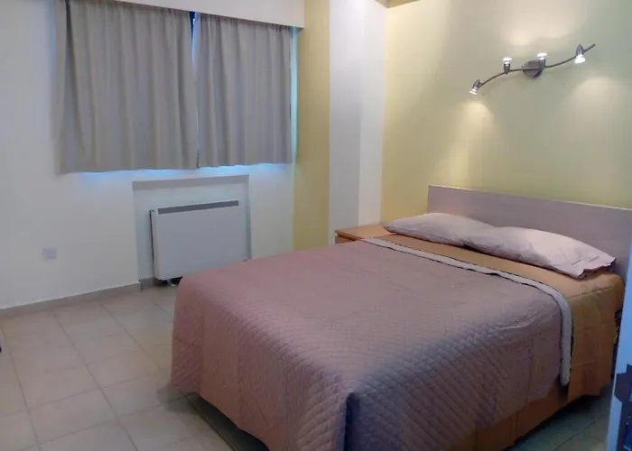 Sleeps 6 With Ensuite