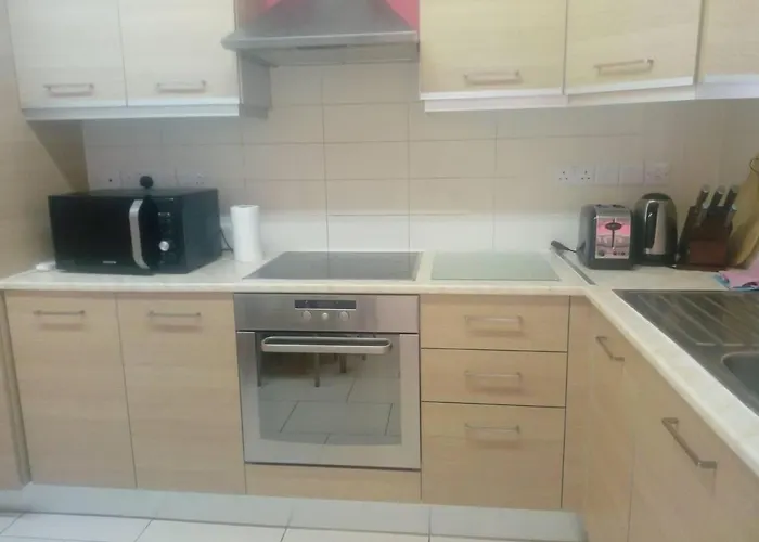 Sleeps 6 With Ensuite